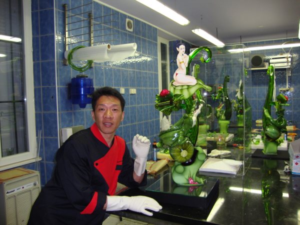 我在法国顶级糖艺培训之一：我和我的作品封面