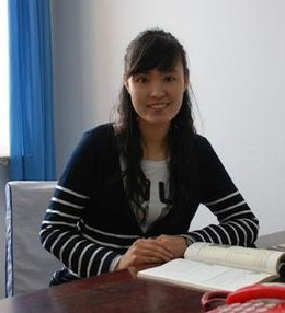 2013感动中国十大人物之六、张丽莉---冰雪为容玉作胎封面