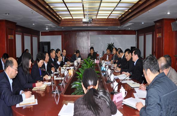 省国资委主任、党委书记张新文一行来公司调研封面