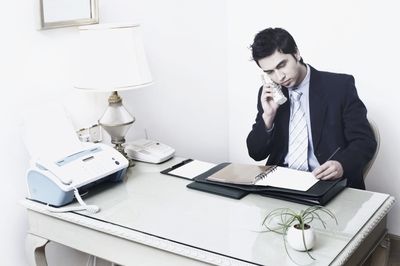 告诉你为什么你的职位申请得不到HR回复？封面