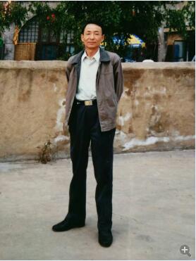 律、绝三十首（郑京太）封面