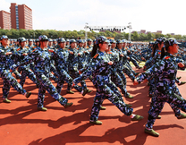 舞  步封面