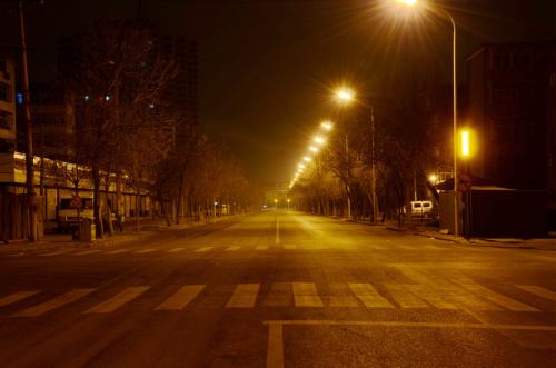 夜深了，你还没有睡封面