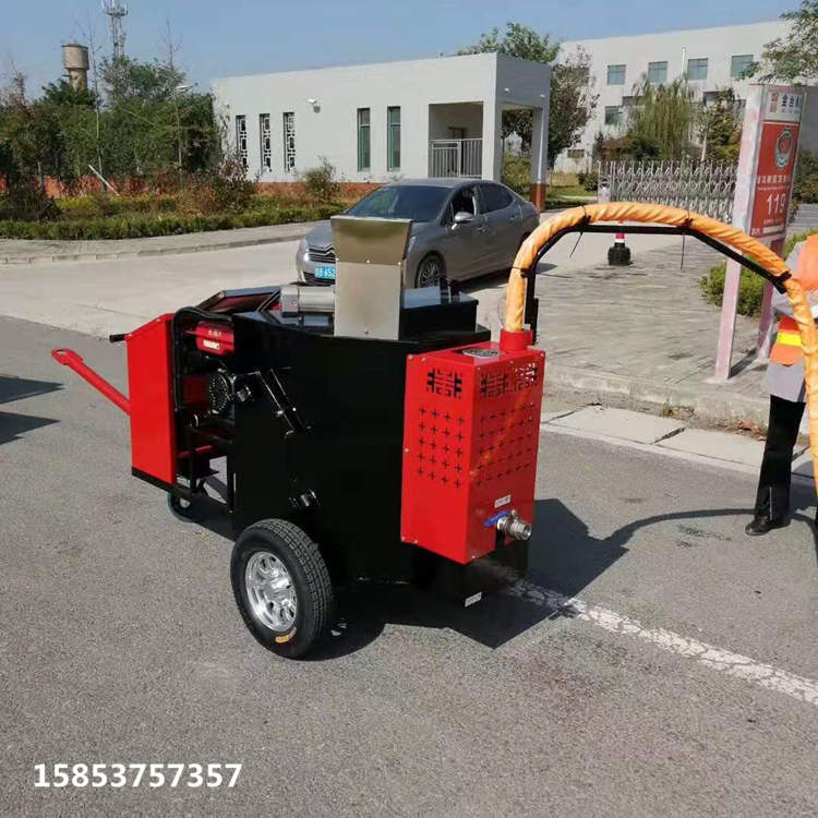 道路养护必须的沥青灌缝机裂缝修补机封面