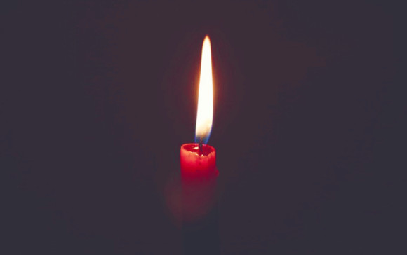 生死攸关的烛光封面