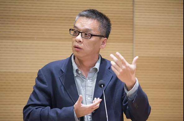 “回归教育常识”：北大教授渠敬东封面