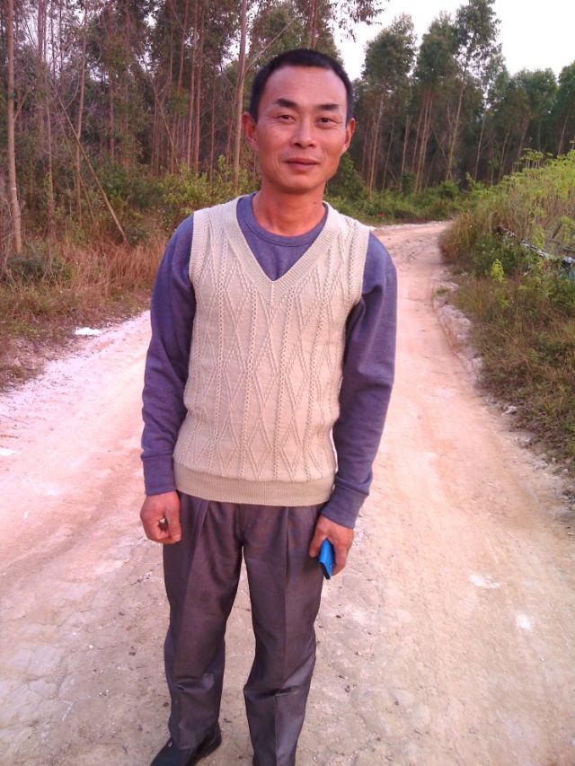 秦巴叶子头像
