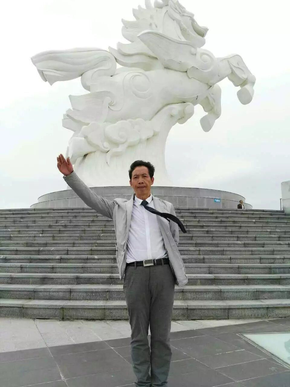 集梧头像